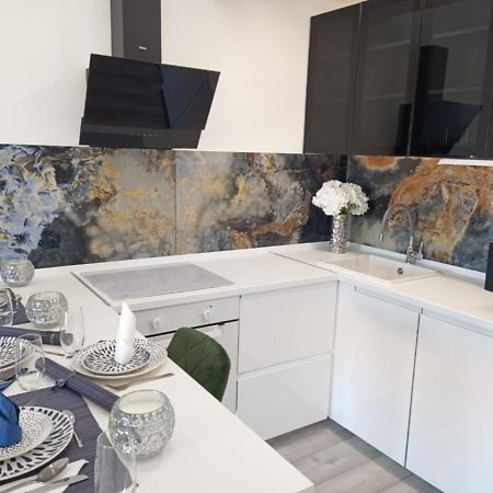 Apartman Lux Makarska Eksteriør billede