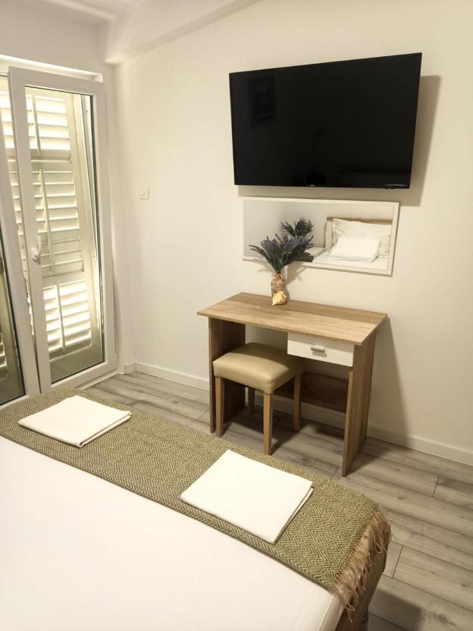 Apartman Lux Makarska Eksteriør billede