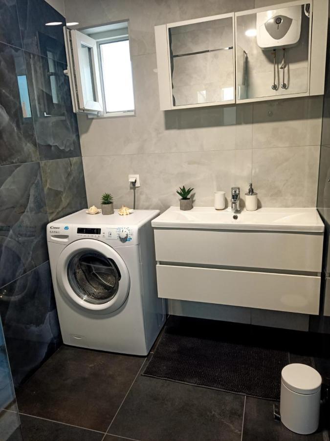 Apartman Lux Makarska Eksteriør billede