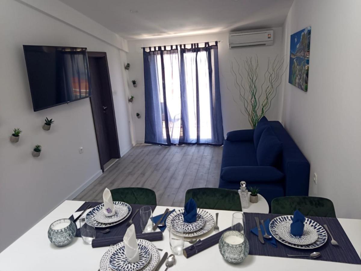 Apartman Lux Makarska Eksteriør billede
