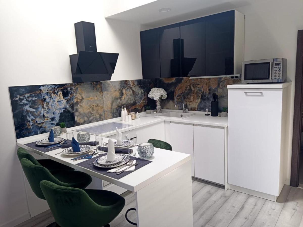 Apartman Lux Makarska Eksteriør billede